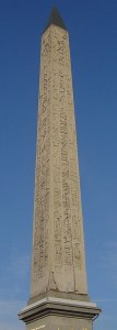 320px-Louxor_obelisk_Paris_dsc00780